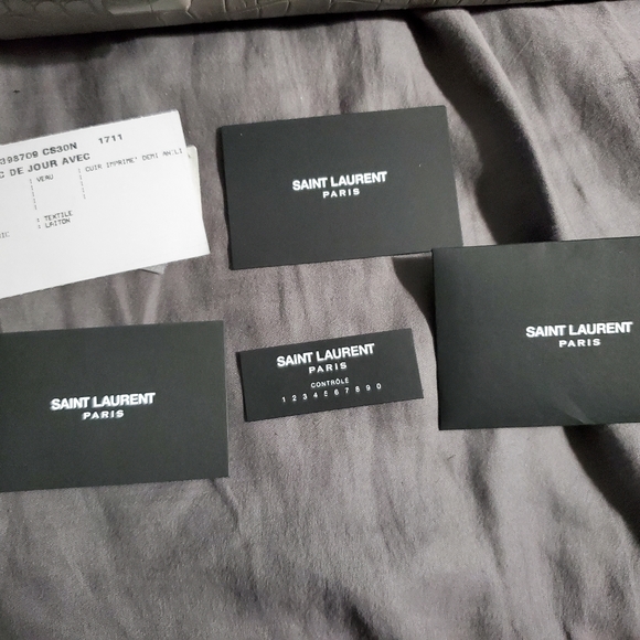 SOLD Yves Saint Laurent Baby Sac de jour croc embossed bag - Picture 12 of 15